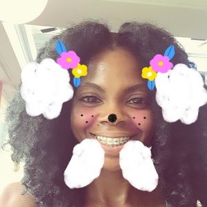 Meet your Posher, Nakia